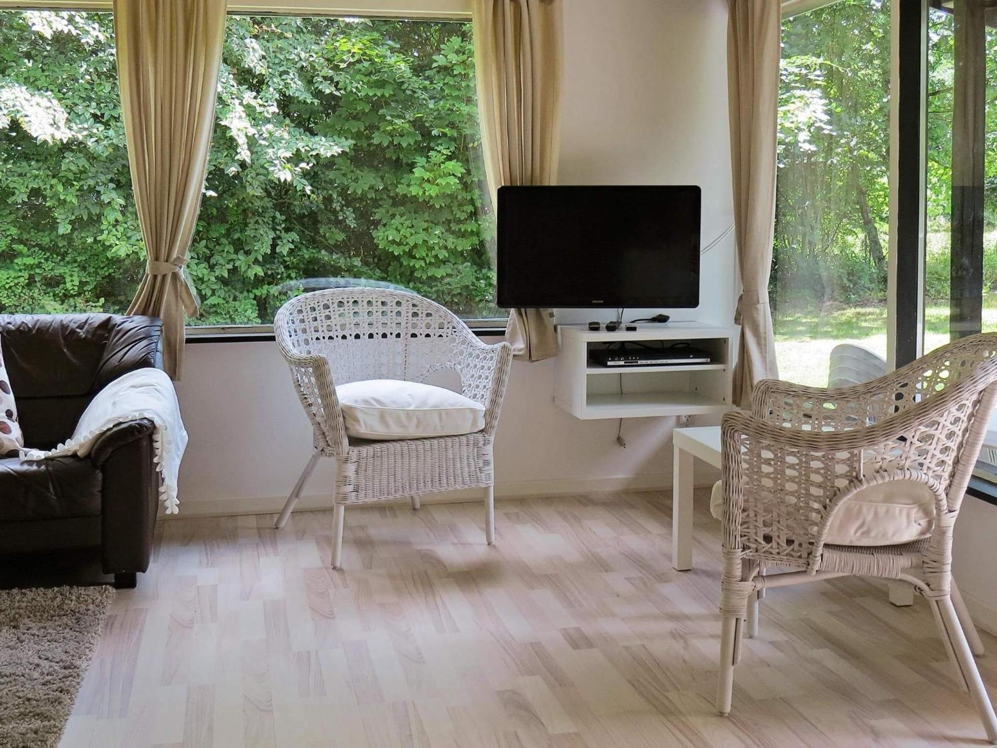 4 Person Holiday Home In Hals エクステリア 写真